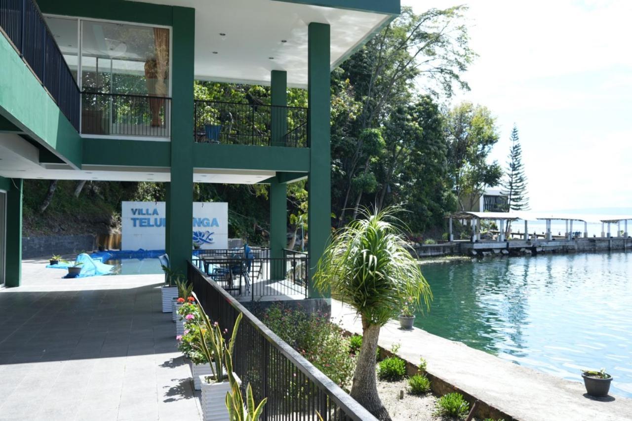 Tiara Bunga Hotel & Villa Balige Exteriör bild